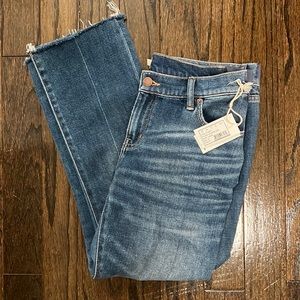 Hatch Crop Maternity Jean - 27 NWT
